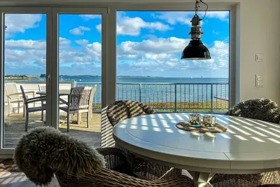 Image de Appartement maritime sur la mer.