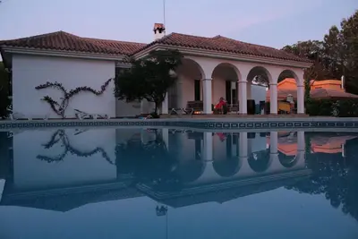 Image de Maison De Vacances Avec Piscine D'Eau SALÉE, Chill Out, Wifi, Tv Sat, PRÈS De La Plage De Sable Et Des Baies