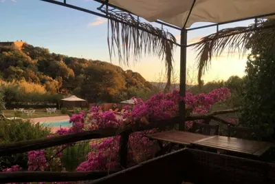 Image de Villa Agnese - Grand appartement dans villa avec jardin, piscine et belle vue mer