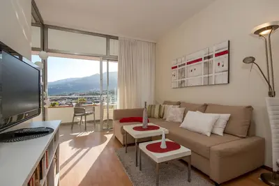 Vos vacances de rêve à amoureusement, top appartement meublé 2 chambres à coucher avec balcon