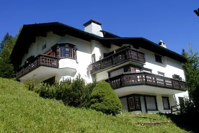 Image de Appartement pittoresque à Lenzerheide avec cheminée et belle vue panoramique