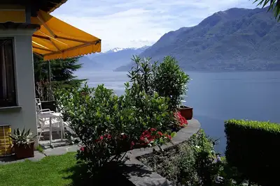 Image de Belle maison de vacances dans un emplacement idéal au-dessus du lac