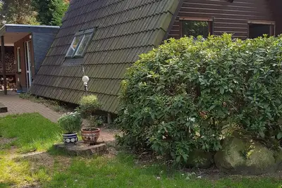 Image de Vacances dans la maison Nurdach dans le magnifique Ammerland avec la proximité de l'eau