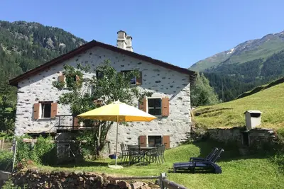Image de Maison de vacances indépendante, romantique, 2-8 P, à Val Poschiavo, près de l'Engadine