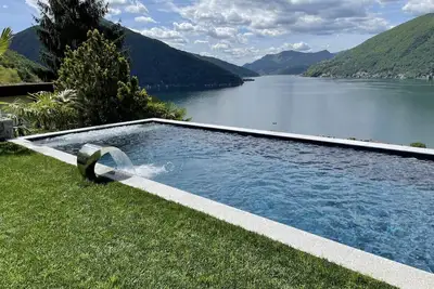 Image de Villa exclusive et élégante ***** Villa 6 1/2 pièces, -10 personnes / WiFi
