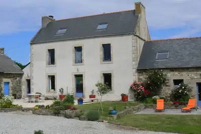 Image de Maison de campagne confortable à 900 mètres de la plage