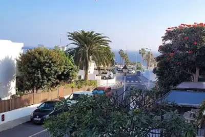 Image de grande maison de vacances près de la plage