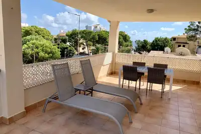 Appartement, à 100 m de la mer, entièrement équipé, WiFi, climatisation, Tv satellite