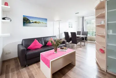 Image de Moderne excl. Appartement avec balcon et sauna, ville et plage