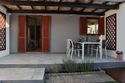 Image de Nouveau 2019, jardin avec grill, à 100m de l'eau