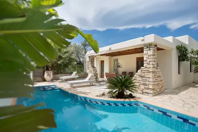 Image de piscine privée + jardin, W-Lan, Tv-Sat, complexe idyllique et calme de 5 villas