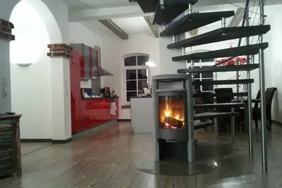 Image de Rêve de vie entièrement rénové dans des murs historiques