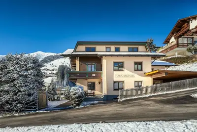 Image de Haus Michael - Appartement 38 m² pour 2 - 3 personnes à Tux, dans la vallée du Ziller