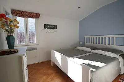 Image de *** Ville Appartement vue pour 2-4 personnes