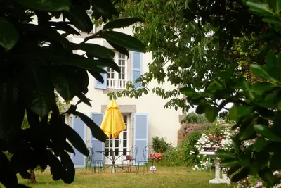 Image de Maison familiale Proche Rance, Jardin exposé sud
