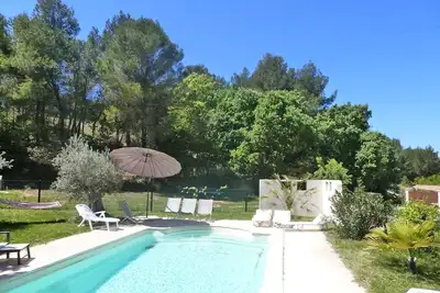 Image de Une grande Villa et une annexe de 50m2 avec piscine  chauffée et  cloturée