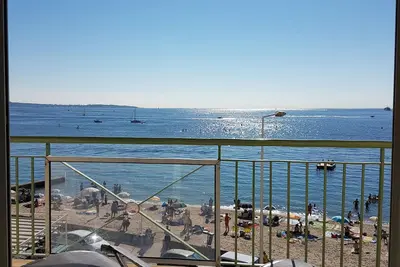 Image de Palm beach, Apt de 80m² entierement rénové, face à la plage