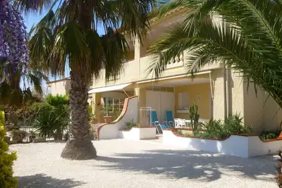 Image de rez-de-chaussée très belle villa 200m plage, jardin privé, carport, WiFi, calme