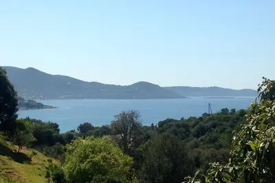Grand rez de villa T2 - vue mer - sans vis-à-vis
