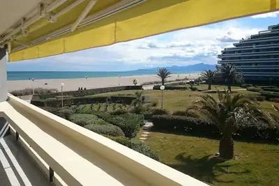 Appartement front de mer immeuble de standing Canet Sud, parking et accès Wifi