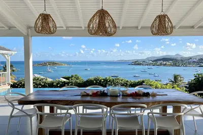 Image de Sublime vue mer, piscine de rêve- voiture incluse pour séjour de 7 nuits minimum
