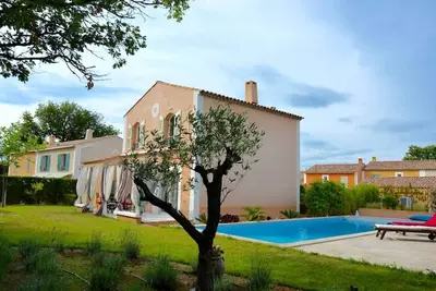 Image de Charmante villa familiale avec piscine sur la Côte d’Azure