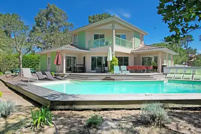 Image de Villa de charme Bassin-Océan - 12p –  Piscine 28°C - Climatisée - Cheminée