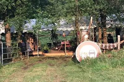 Image de L' Etang Du Perche site isolé