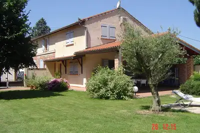 Image de Toulouse Blagnac Maison Type 3 jardin piscine privée 10 mn centre ville Toulouse