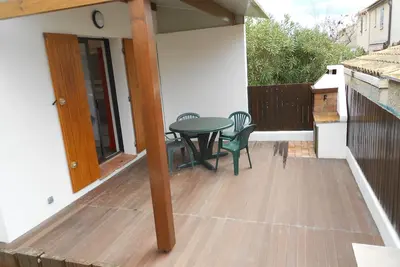 Image de Marseillan-plage F2 climatisé grande terrasse 5 pers prés mer/commerces