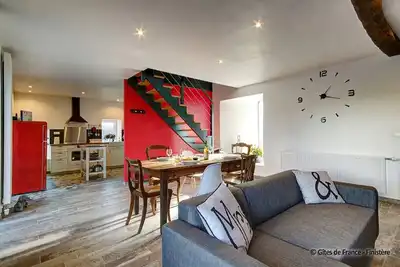 Image de Maison rénovée du Xvi siècle à 5 min de la mer