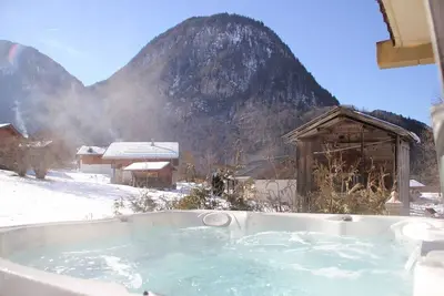Image de Gîte de charme aves Spa privatif Grand Massif