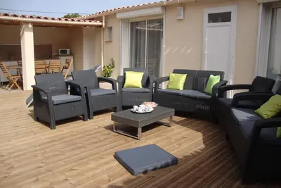 Image de On The Ground Floor Of A Villa Apartment 8 People Propriano