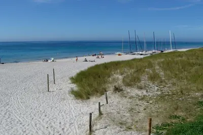Image de A 100 m de la plage, Agreable Maison De Bord  De  Mer, petite vue mer