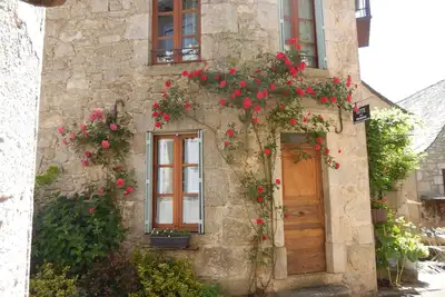 A proximité de Conques Et D'Estaing Gîte les hirondelles