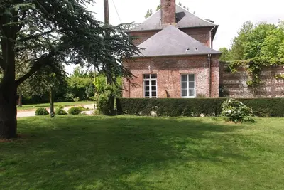 Image de Gîte à la campagne et 15 de la mer