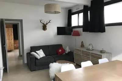 Image de Appartement sur 2 niveaux pour 8 personnes, 3 chambres, 2 salles de bain