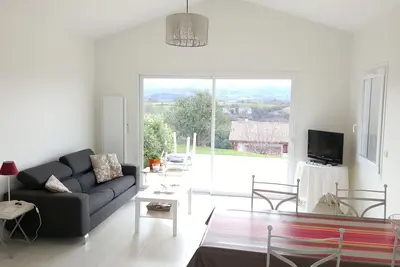 Image de Gite T2 vue montagnes & piscine chauffée