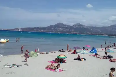 Image de T3 neuf climatisé, Calvi 150m de la plage, ménage, draps & parking inclus