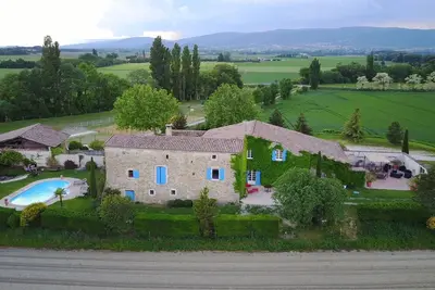 Image de Belle et authentique demeure du 18ème siècle, meublé de tourisme 4 étoiles