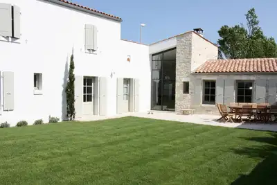 Maison \"La Grange\" - Spacieuse et Lumineuse