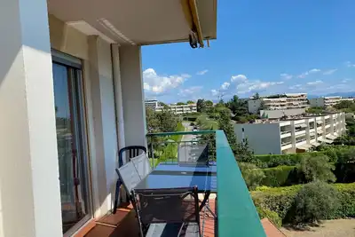 Image de Charmant T2 vue mer Ă Antibes Juan-les-pins pour 2 Ă 4 personnes