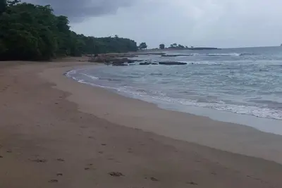 Image de Maisoson de 130m à Sainte-Rose pour les vacances à la mer, montagne.