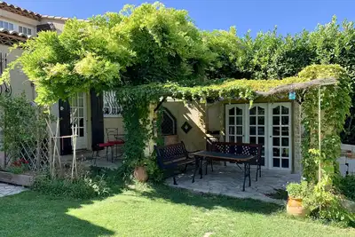 Image de Coquet appartement duplex dans villa, avec terrasses et accès jardin