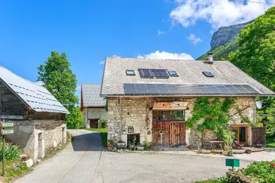 Image de La Grange & l'arrosoir – quatre saisons au cœur de la Chartreuse