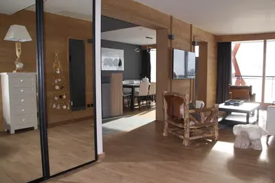 Image de A 50m des pistes, appartement face au lac pour 10 personnes