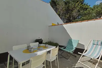 Image de Maison cosy avec mezzanine, piscine chauffée, proche mer - 4 couchages - parking privatif