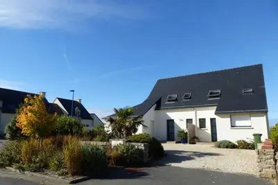 Image de Maison récente proche des plages dans village calme