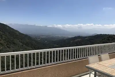 Image de Villa de 7 personnes avec piscine \nlocation de voiture đźš— possible 5 ou 7 places
