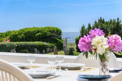 maison  accès direct  plage, endroit calme vue exceptionnelle de la terrasse